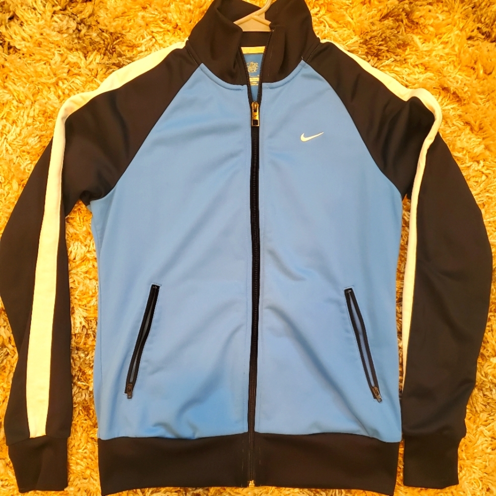 Women's Nike zip up